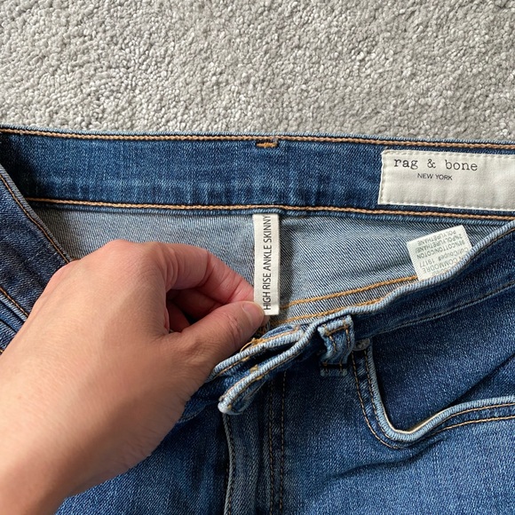 Rag and Bone high rise ankle skinny - Picture 2 of 7